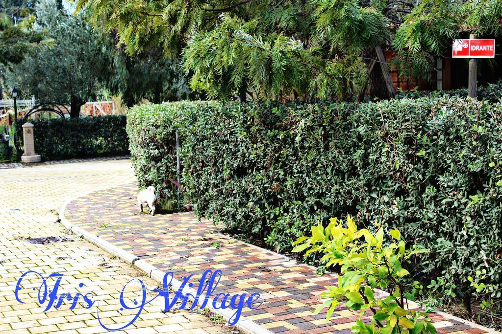 Iris Village San Sostene Luaran gambar