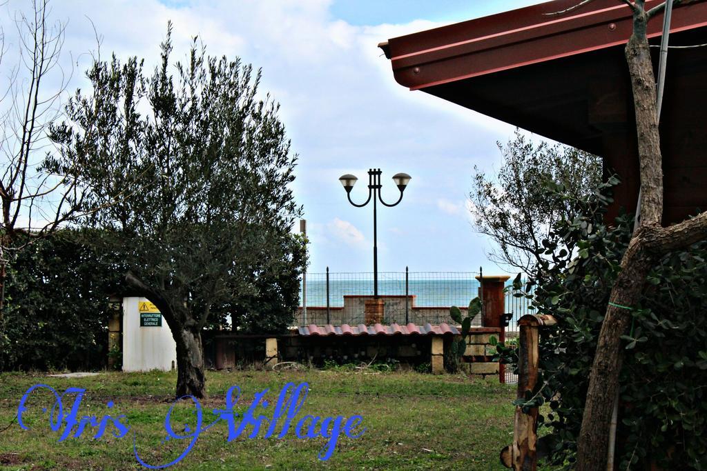Iris Village San Sostene Luaran gambar