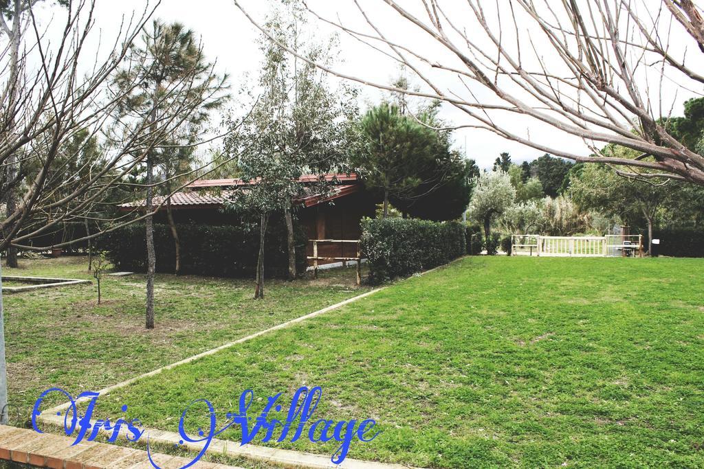 Iris Village San Sostene Luaran gambar