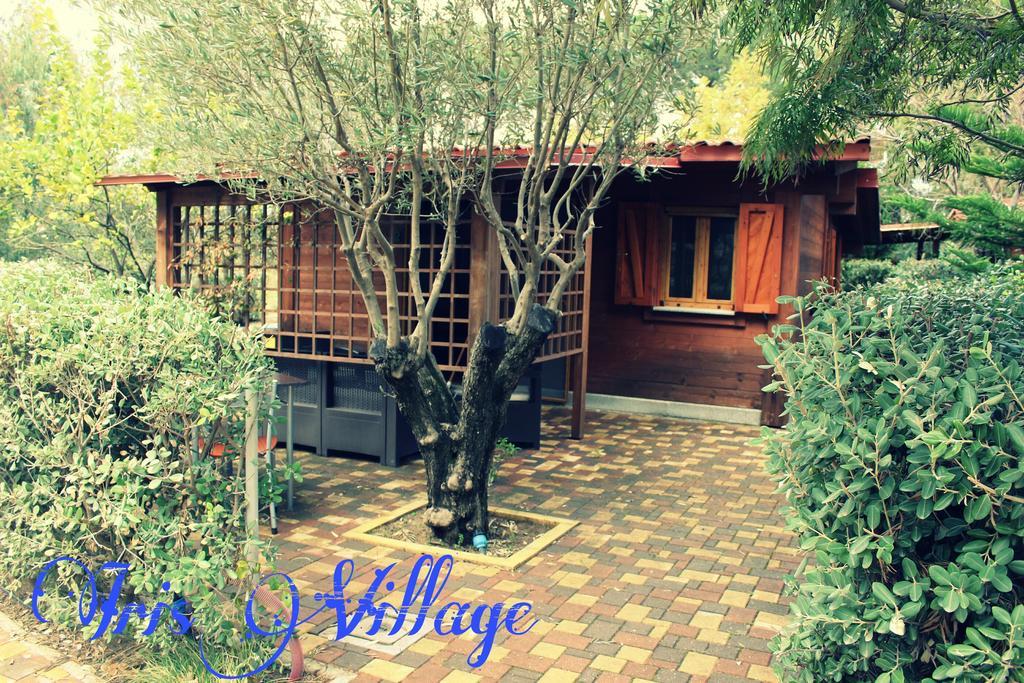 Iris Village San Sostene Luaran gambar